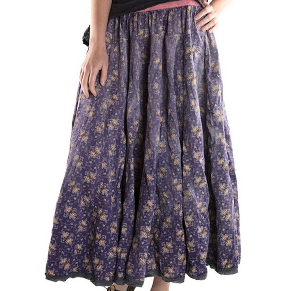I.S.O !!!    I am looking for this skirt from Magnolia Pearl. - Picture 2 of 2